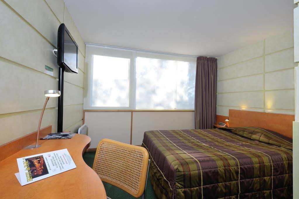 Hotel Du Parc Nantes Ouest Orvault Luaran gambar